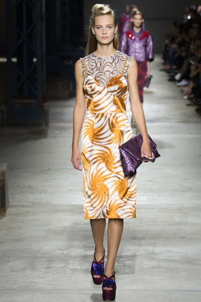 Look 31